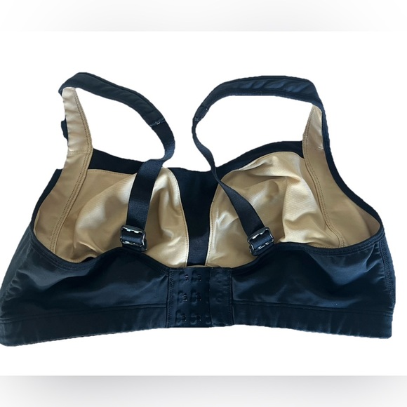 Lululemon Ta Ta Tamer Black Sports Bra Back Hook Closure Sz 36D (Missing Pads) - Picture 5 of 7